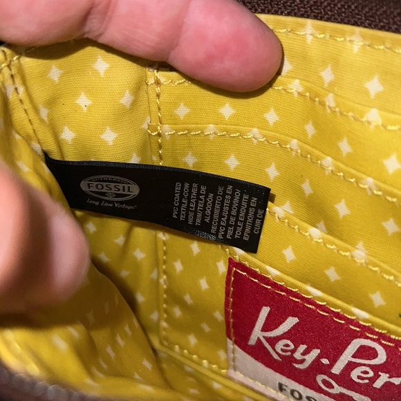 FOSSIL VINTAGE KEY-PER SMALL FLORAL WALLET - Picture 9 of 15